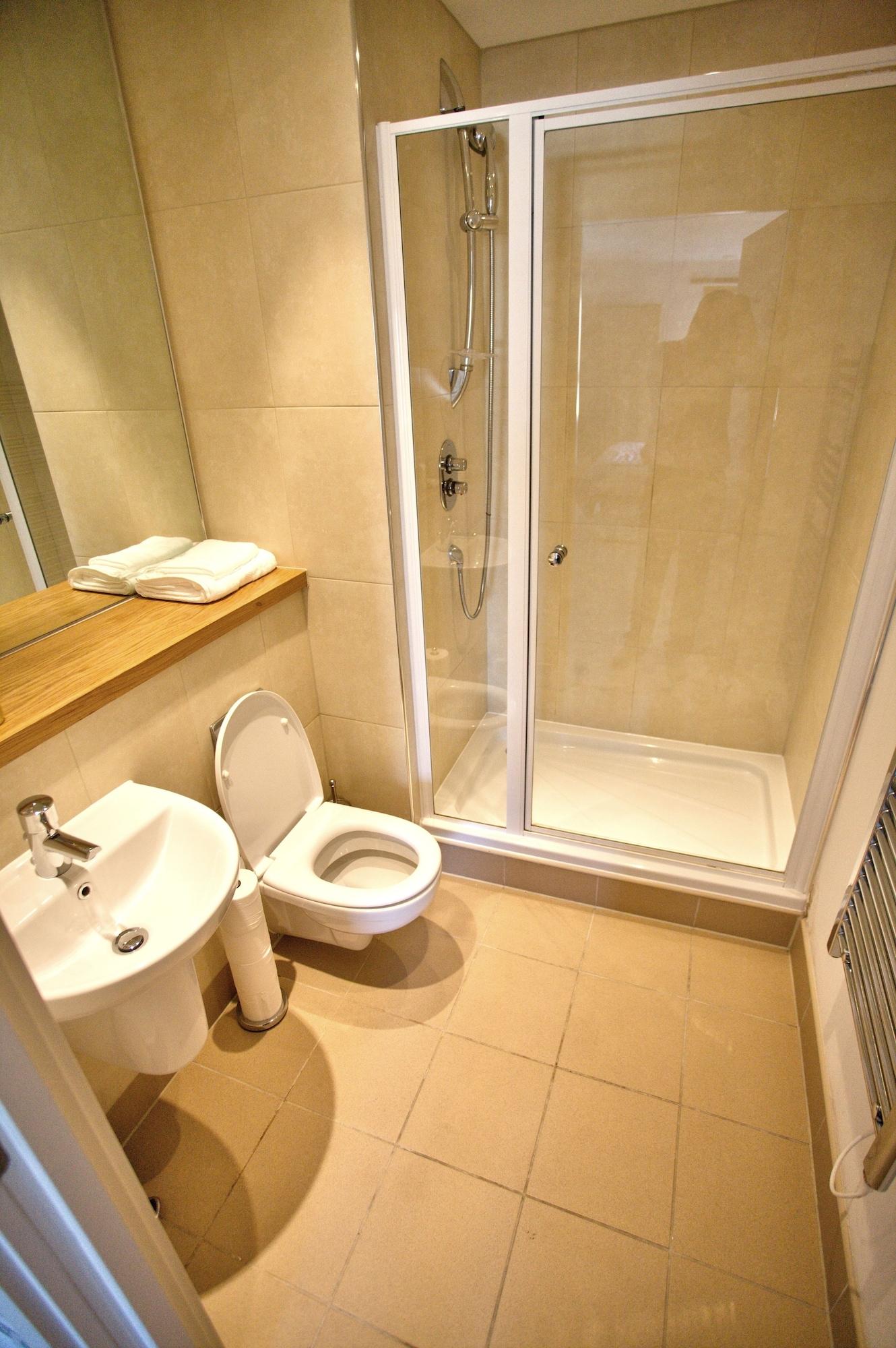 Quay Apartments Leeds Лийдс Екстериор снимка