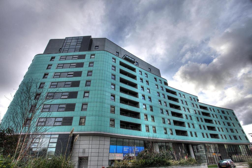 Quay Apartments Leeds Лийдс Екстериор снимка
